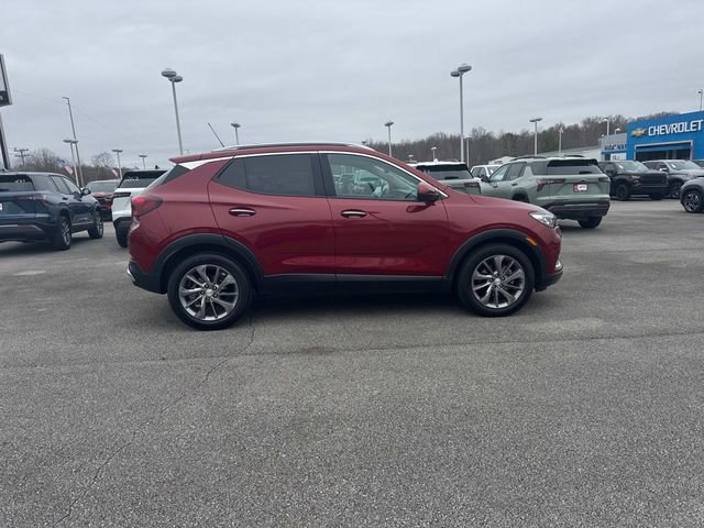 Certified 2021 Buick Encore GX Essence w/ Experience Buick Package image 3