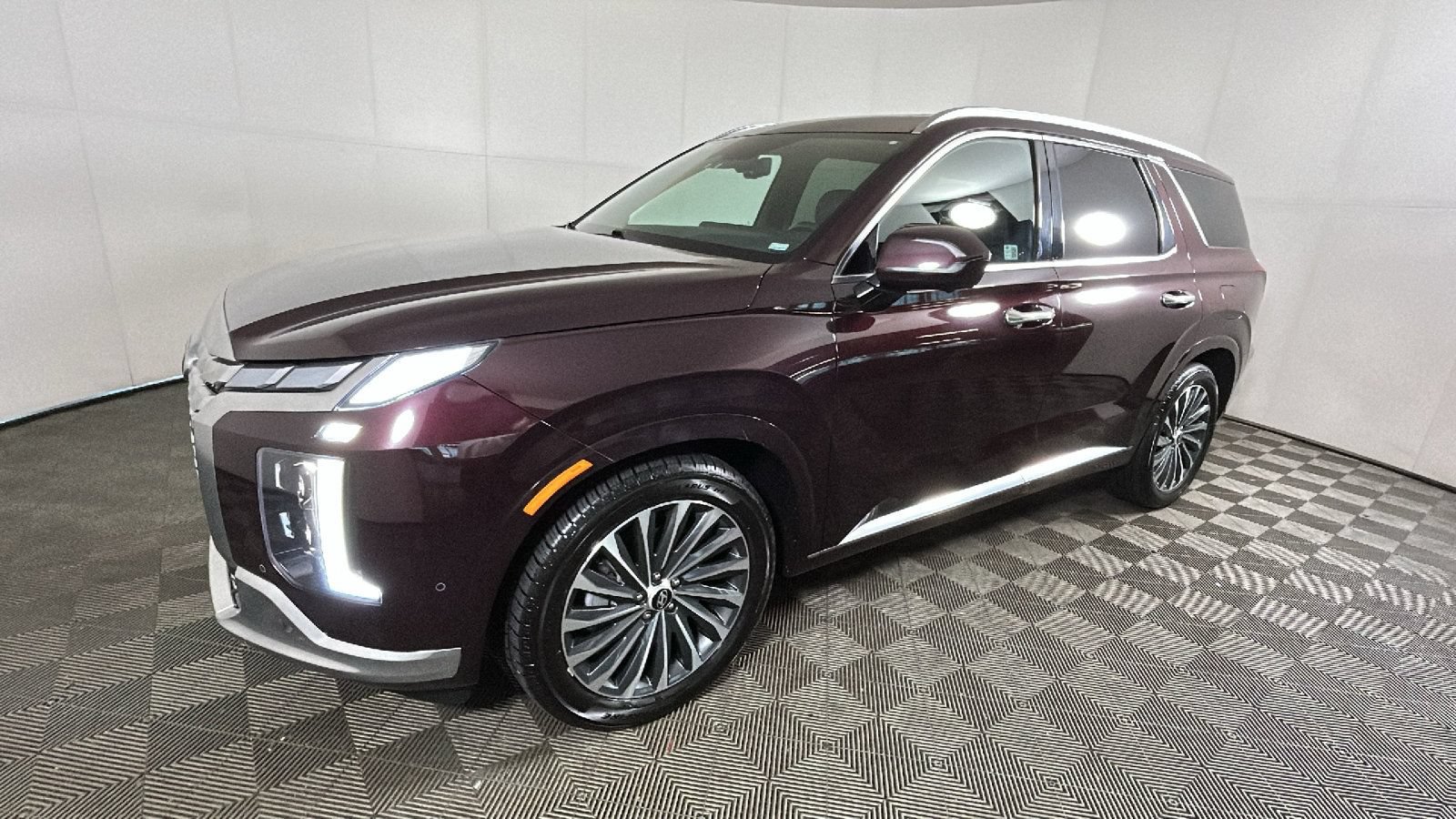 Used 2024 Hyundai Palisade Calligraphy FWD image 7