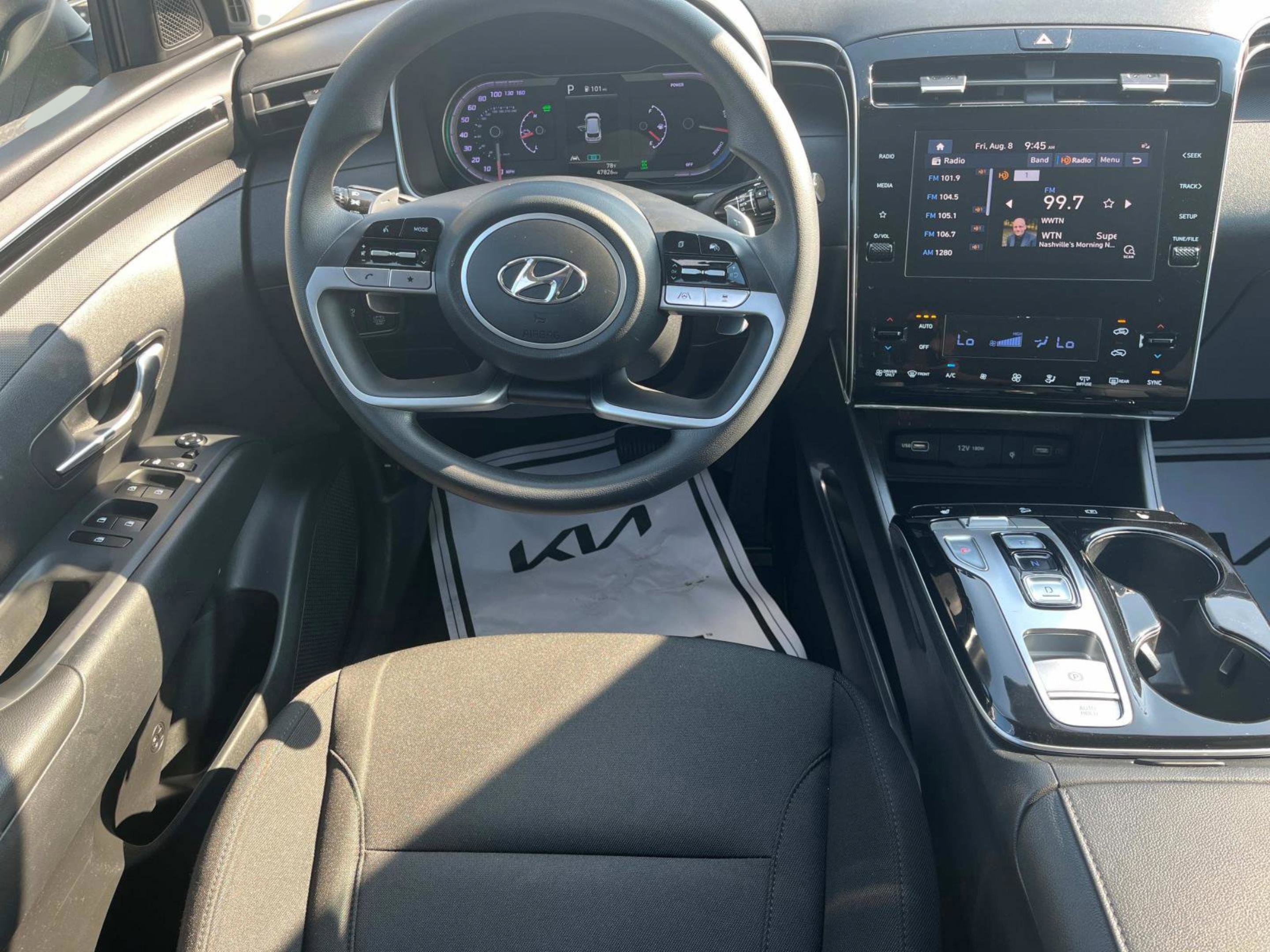 Used 2023 Hyundai Tucson Blue image 12