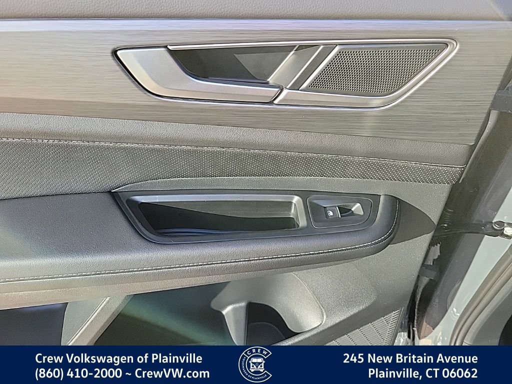 New 2026 Volkswagen Atlas Cross Sport SE image 48