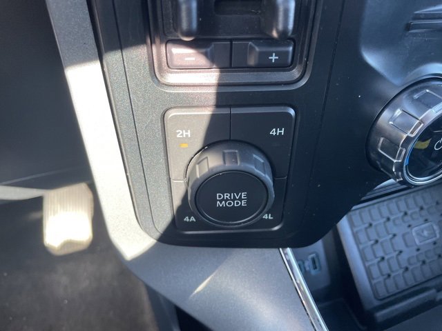 Used 2023 Ford F150 Lariat w/ Equipment Group 502A High image 25