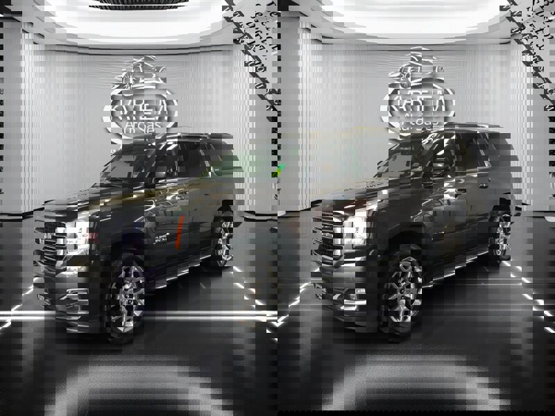 Used 2015 GMC Yukon XL SLT w/ HD Trailering Package image 1