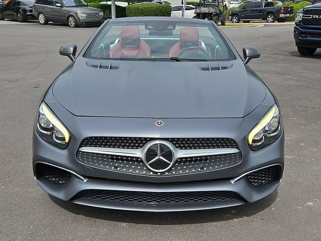 Used 2018 Mercedes-Benz SL 550 image 3