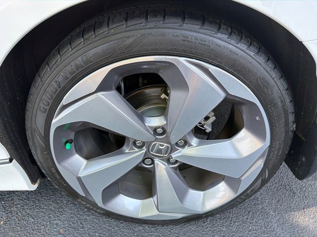 Used 2019 Honda Accord Touring image 19
