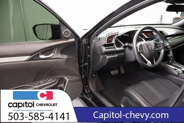 Used 2019 Honda Civic Sport image 9