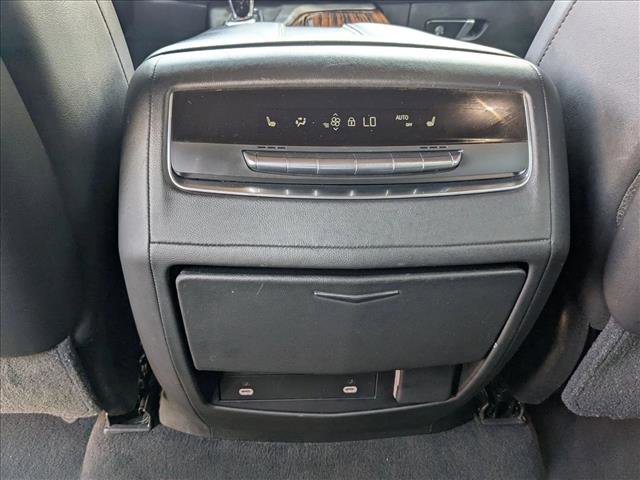 Used 2021 Cadillac Escalade ESV Premium Luxury image 18