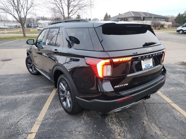 New 2025 Ford Explorer Active w/ Active Comfort Package image 6