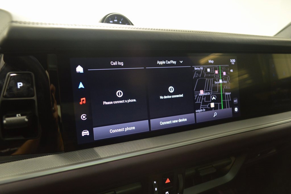 Certified 2025 Porsche Cayenne Coupe image 28