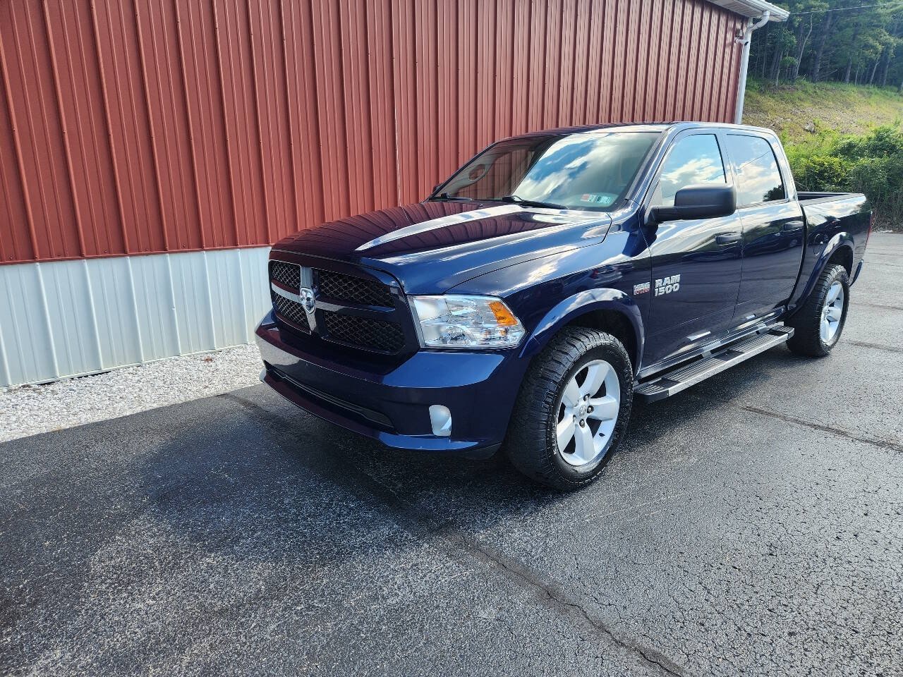 Used 2014 RAM 1500 Express AWD/4WD image 3
