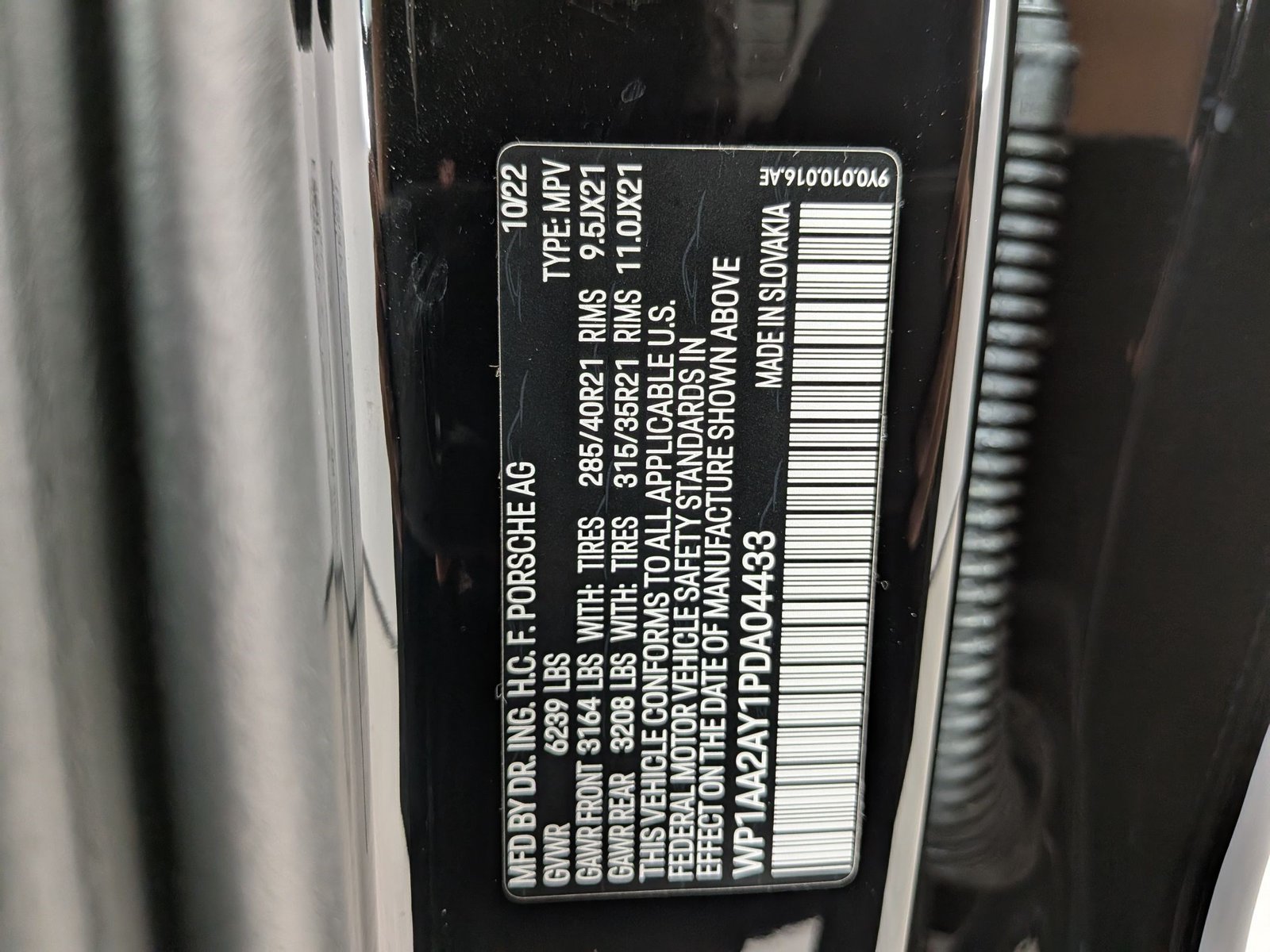 Certified 2023 Porsche Cayenne Platinum Edition AWD/4WD image 27