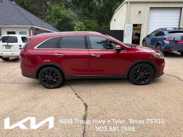Used 2020 Kia Sorento EX FWD image 13