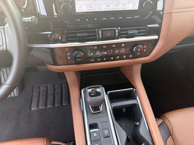 Used 2025 Nissan Pathfinder Platinum w/ Cargo Package AWD/4WD image 19