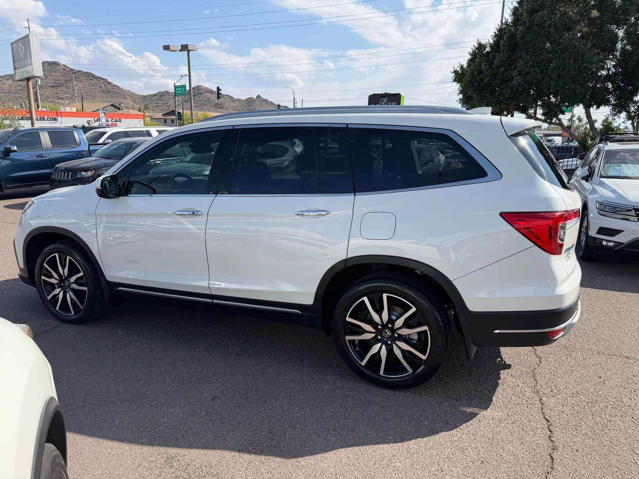 Used 2019 Honda Pilot Elite image 8
