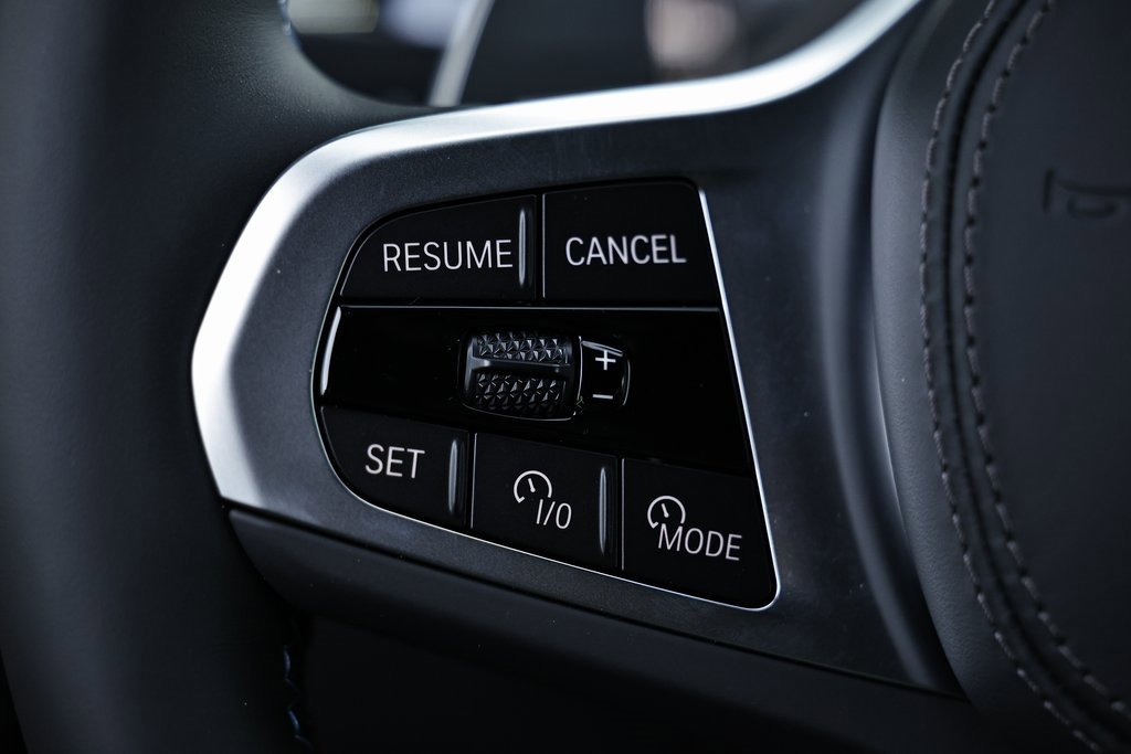 New 2026 BMW X5 M60i w/ Climate Comfort Package image 34