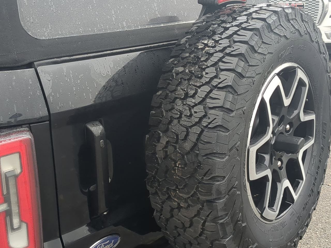 Used 2023 Ford Bronco Outer Banks AWD/4WD image 32