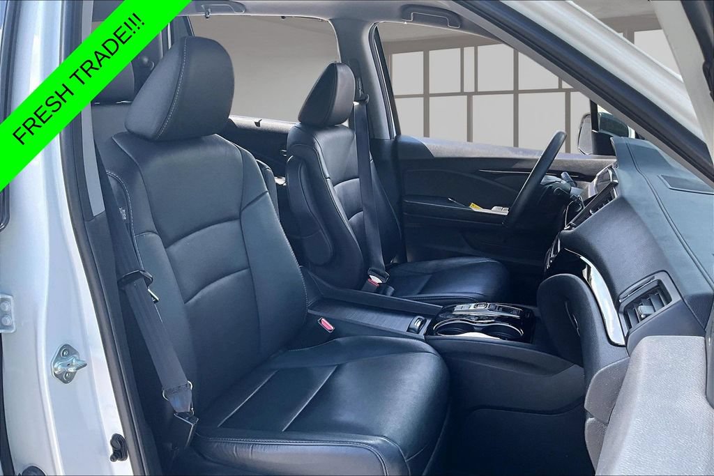 Used 2022 Honda Pilot Touring image 30