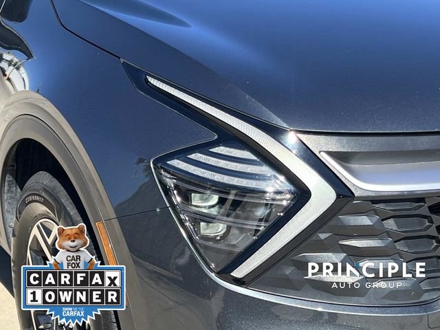 Used 2024 Kia Sportage LX image 10