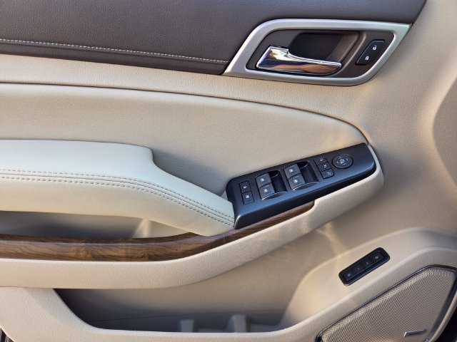 Used 2019 GMC Yukon Denali w/ Denali Ultimate Package AWD/4WD image 43