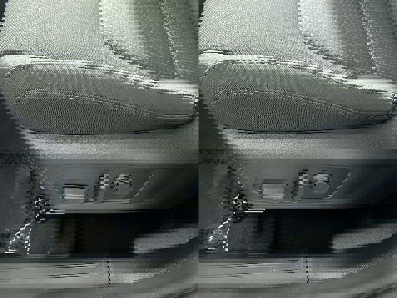 New 2026 Kia Sportage S image 15