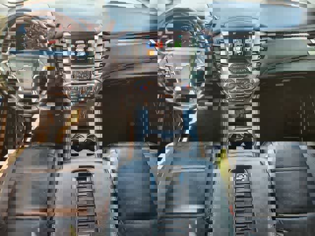 Used 2016 Chevrolet Suburban LT w/ Luxury Package AWD/4WD image 9