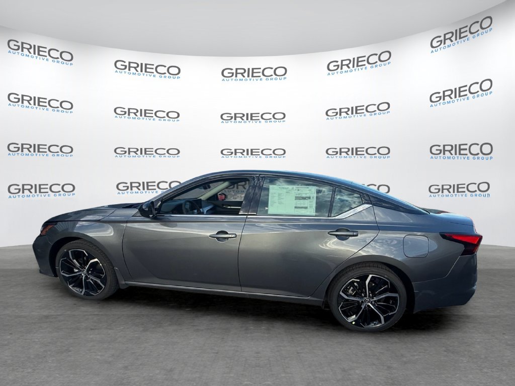 New 2026 Nissan Altima 2.5 SR FWD image 5