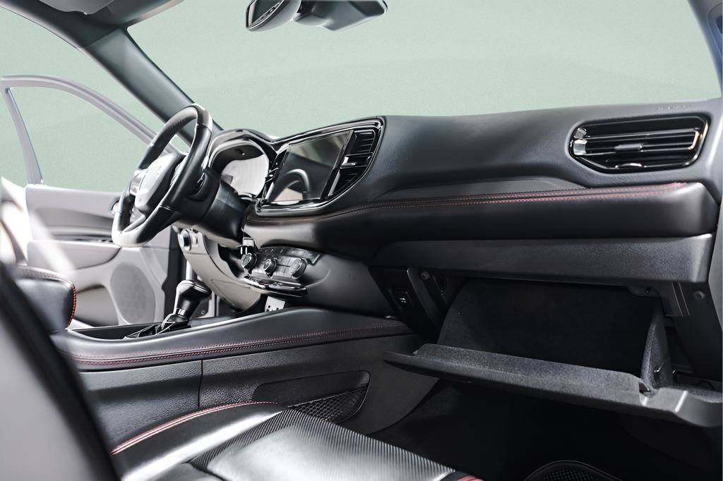 Used 2025 Dodge Durango R/T image 43