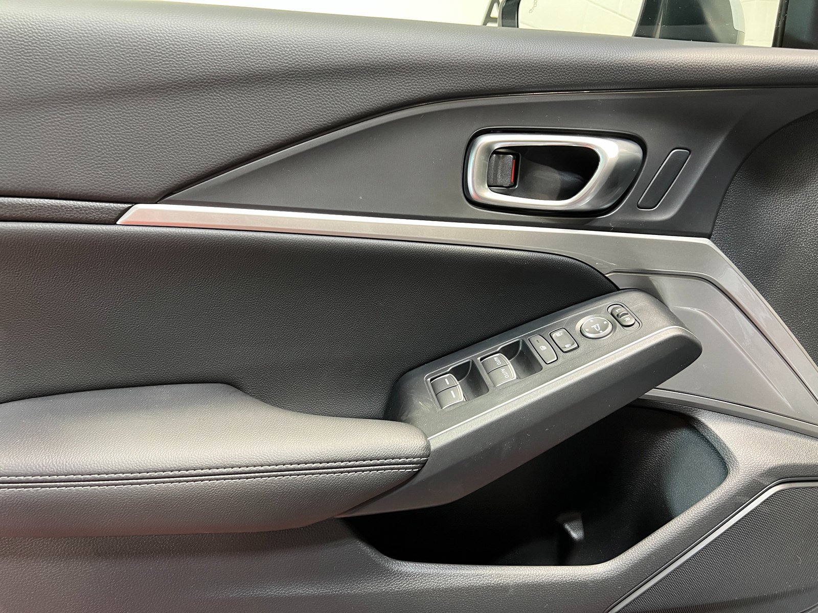 Used 2025 Acura Integra A-Spec image 17