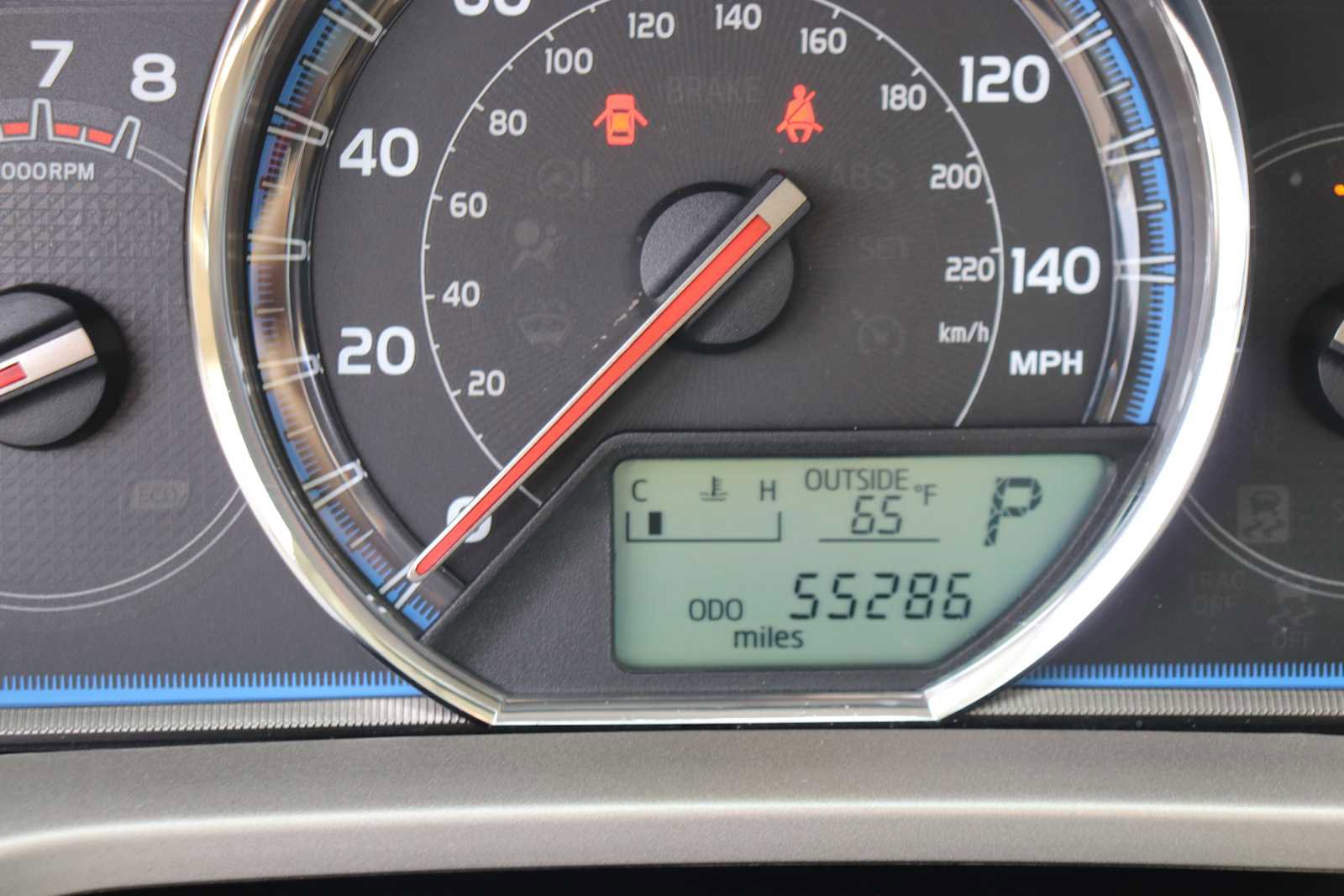 Used 2013 Toyota RAV4 Limited AWD/4WD image 11