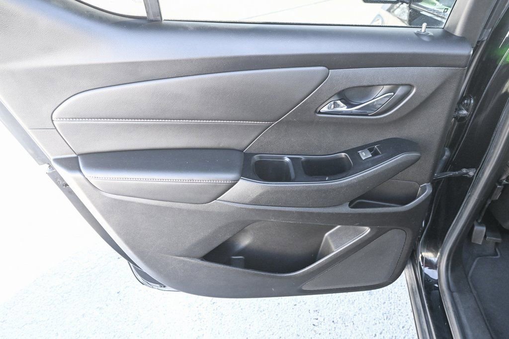 Used 2019 Chevrolet Traverse LT image 23