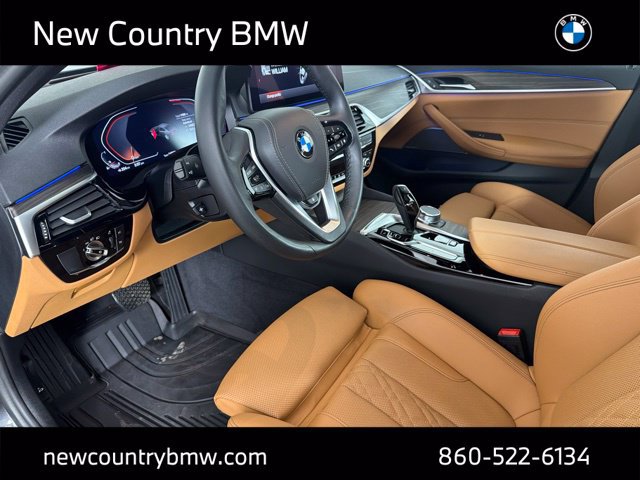 Used 2023 BMW 530i xDrive AWD/4WD image 10