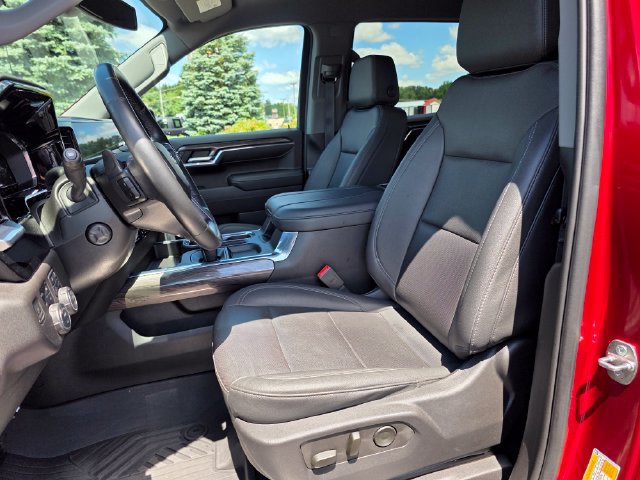 Used 2023 Chevrolet Silverado 1500 LTZ AWD/4WD image 15