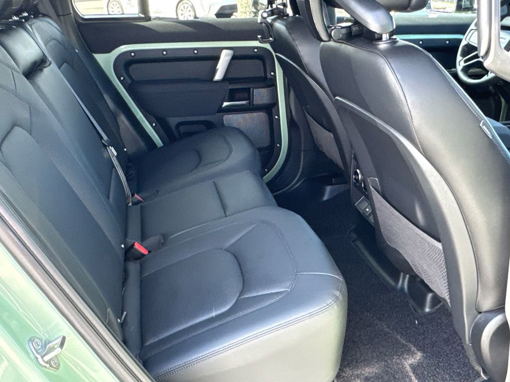 Used 2023 Land Rover Defender 110 75th Limited Edition image 15