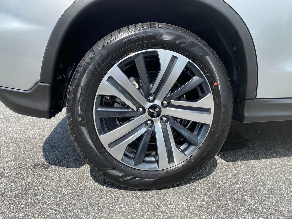 New 2025 Mitsubishi Outlander Sport ES image 30