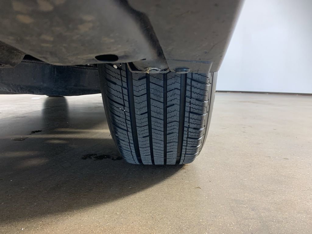 Used 2025 Toyota Camry LE image 39