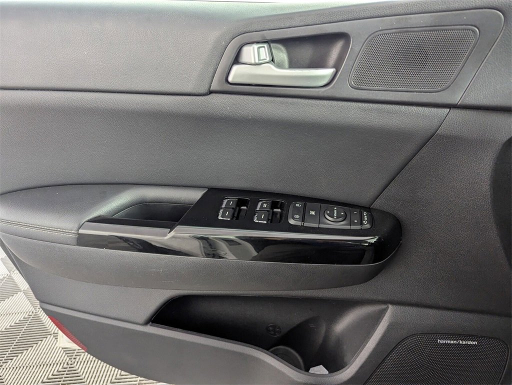 Used 2020 Kia Sportage EX w/ Option Group 15 image 29