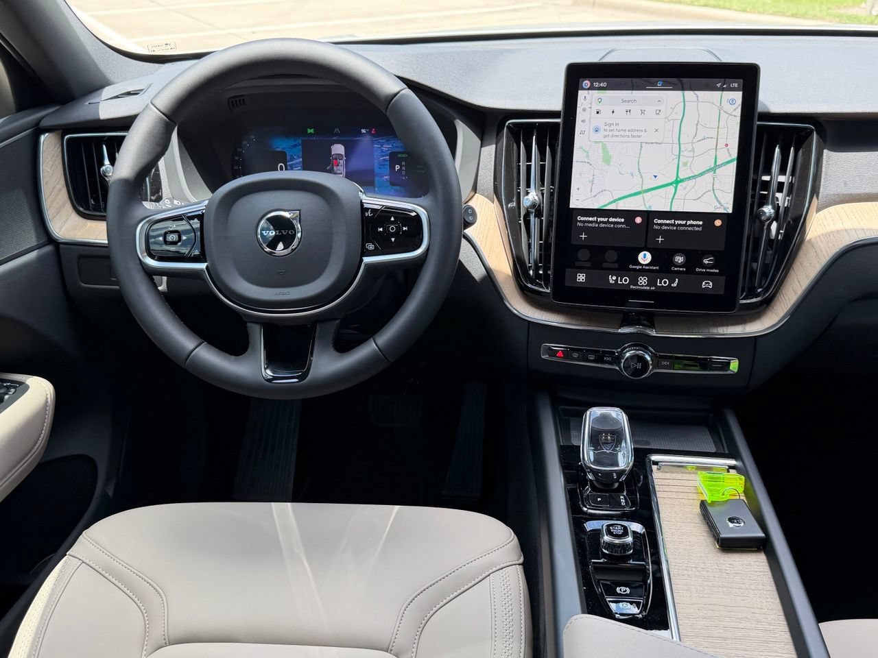 New 2026 Volvo XC60 T8 Core w/ Protection Package Premier AWD/4WD image 11