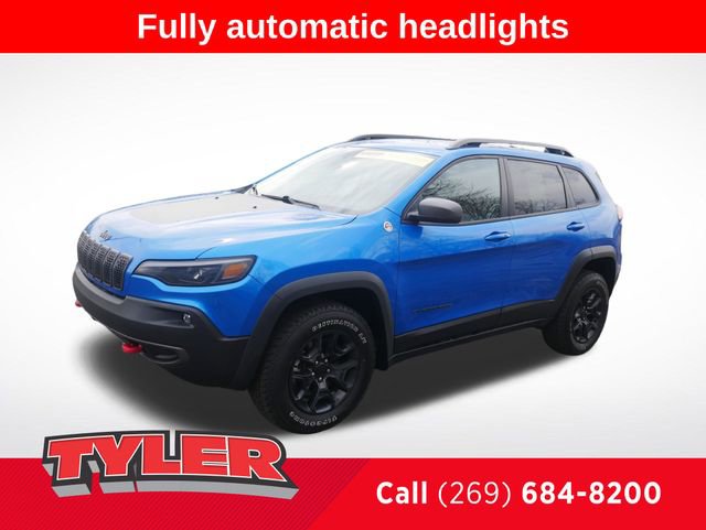 Used 2021 Jeep Cherokee Trailhawk image 3