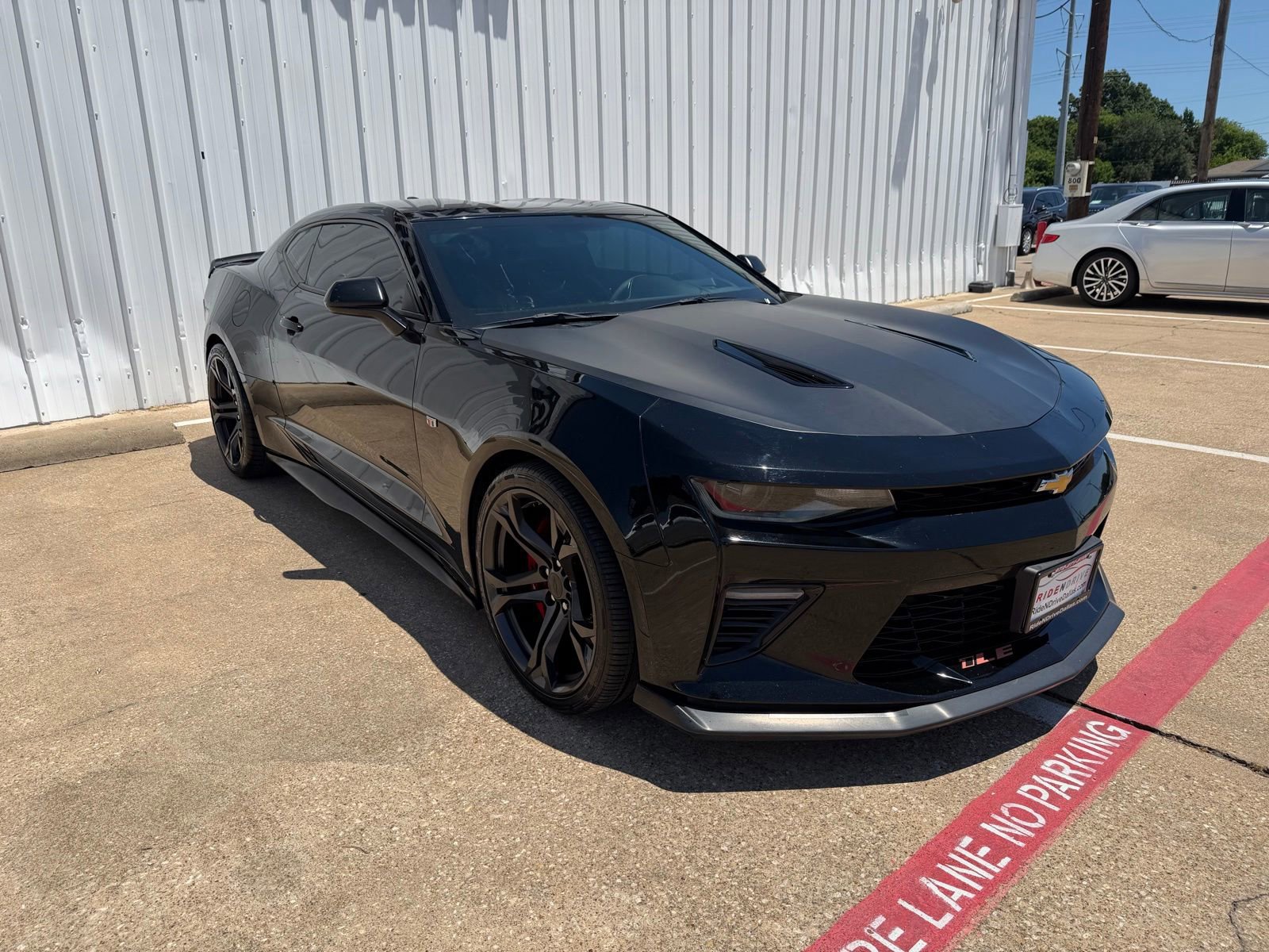 Used 2018 Chevrolet Camaro SS RWD image 24