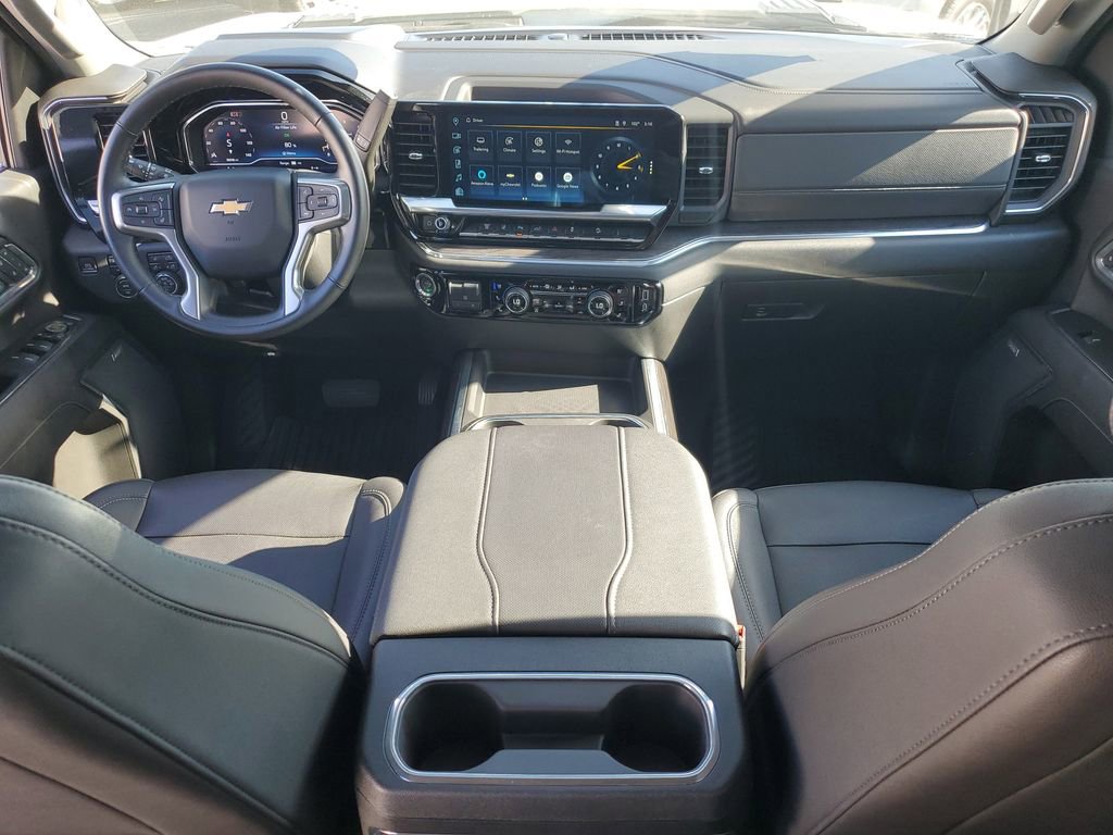 Used 2024 Chevrolet Silverado 2500 LTZ w/ LTZ Premium Package image 11