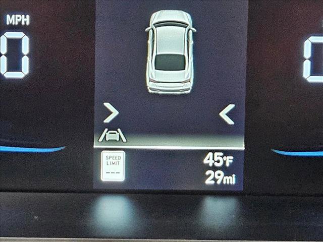 New 2026 Hyundai Elantra SEL Sport FWD image 17