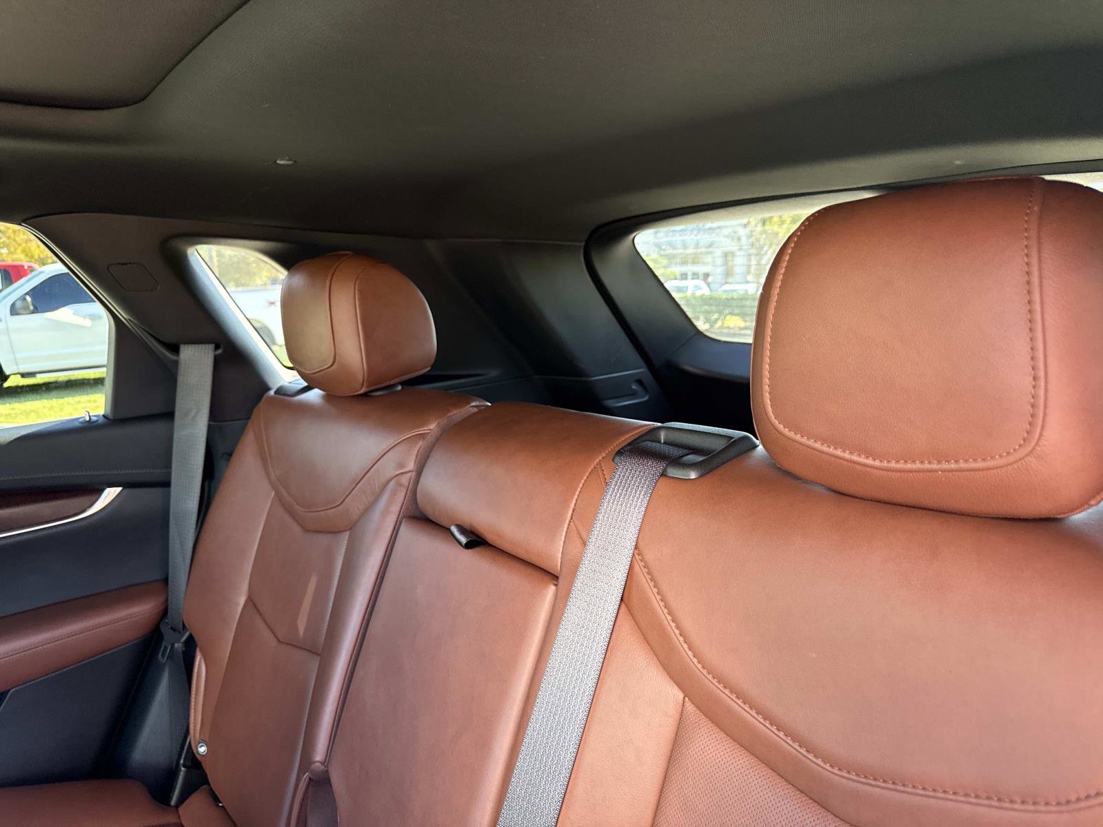 Used 2021 Cadillac XT5 Premium Luxury image 16