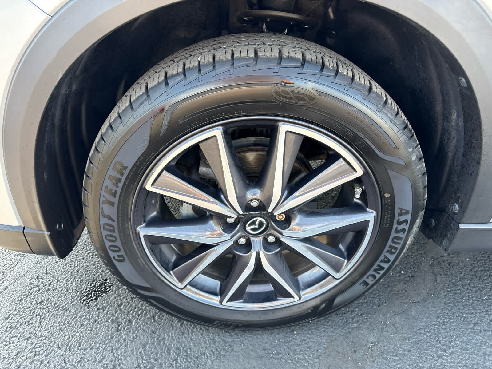Used 2018 MAZDA CX-5 Touring w/ Preferred Equipment Package AWD/4WD image 9