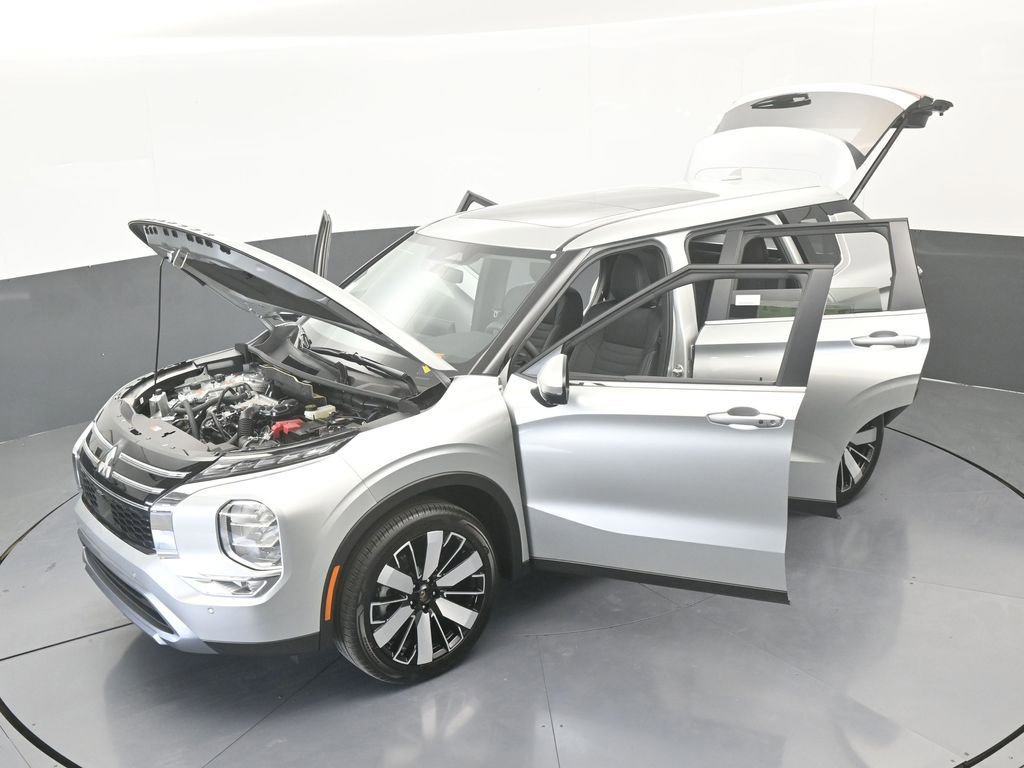 New 2026 Mitsubishi Outlander SE FWD image 65