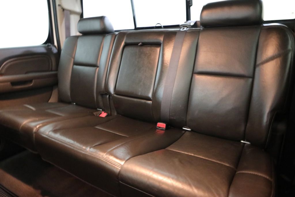 Used 2011 GMC Sierra 3500 Denali AWD/4WD image 9