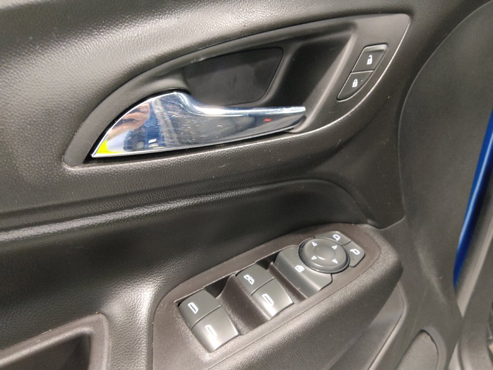 Used 2020 Chevrolet Equinox LT w/ Driver Convenience Package FWD image 27