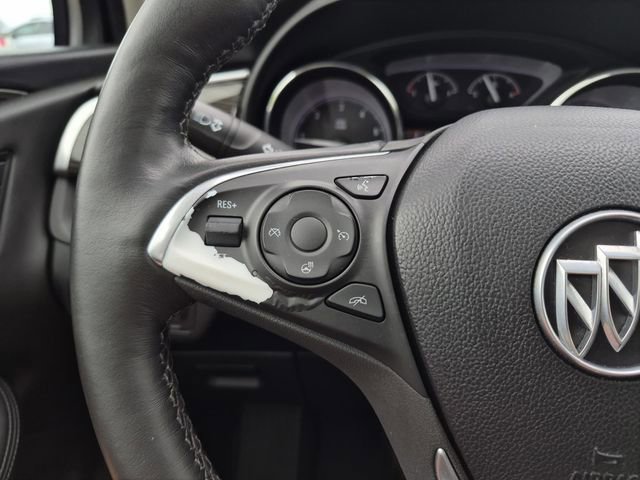 Used 2019 Buick Envision Essence FWD image 32
