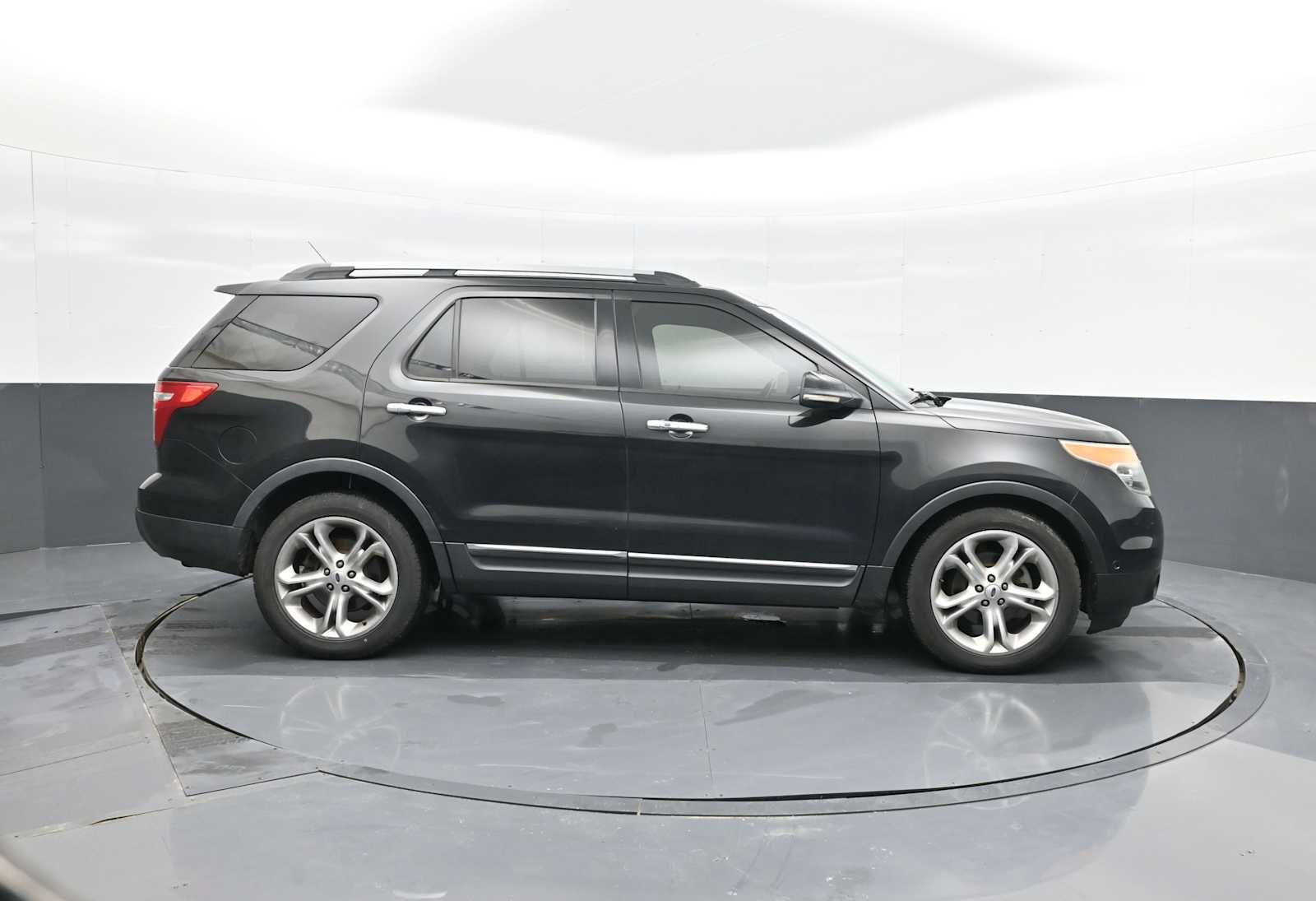 Used 2012 Ford Explorer Limited image 9