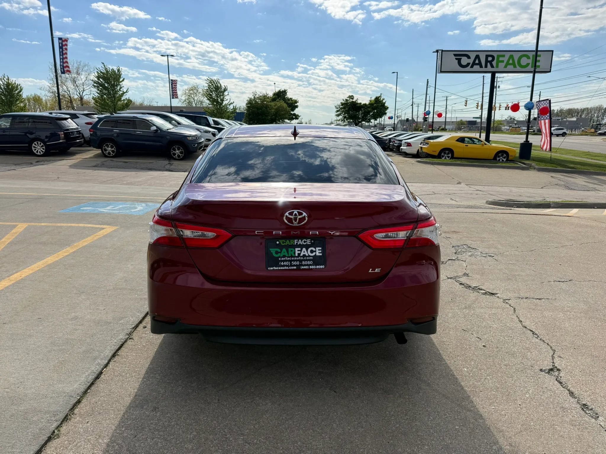 Used 2020 Toyota Camry LE FWD image 10