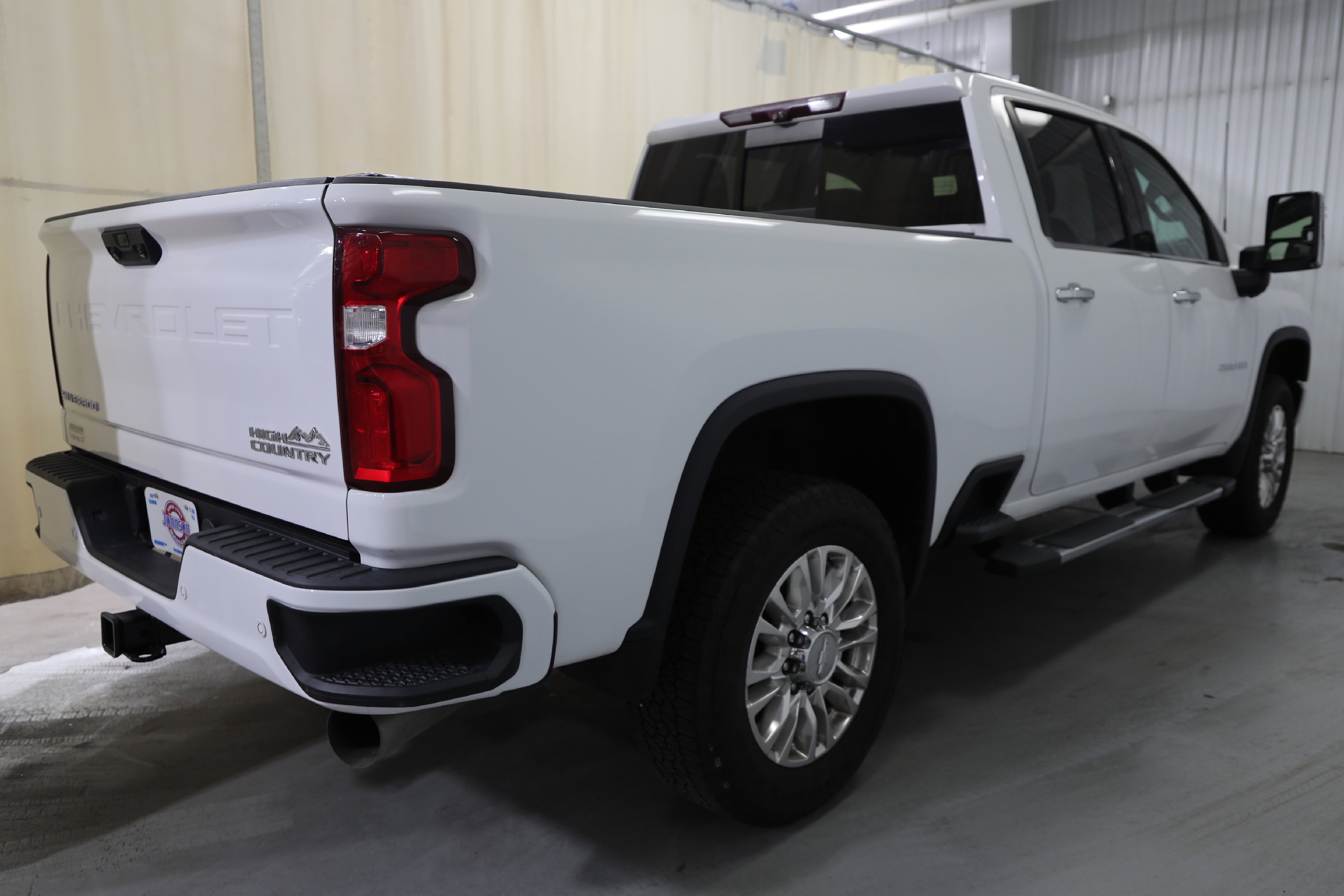Used 2020 Chevrolet Silverado 2500 High Country image 15
