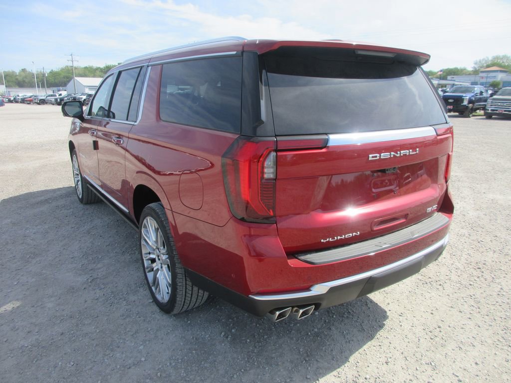 New 2026 GMC Yukon XL Denali AWD/4WD image 6